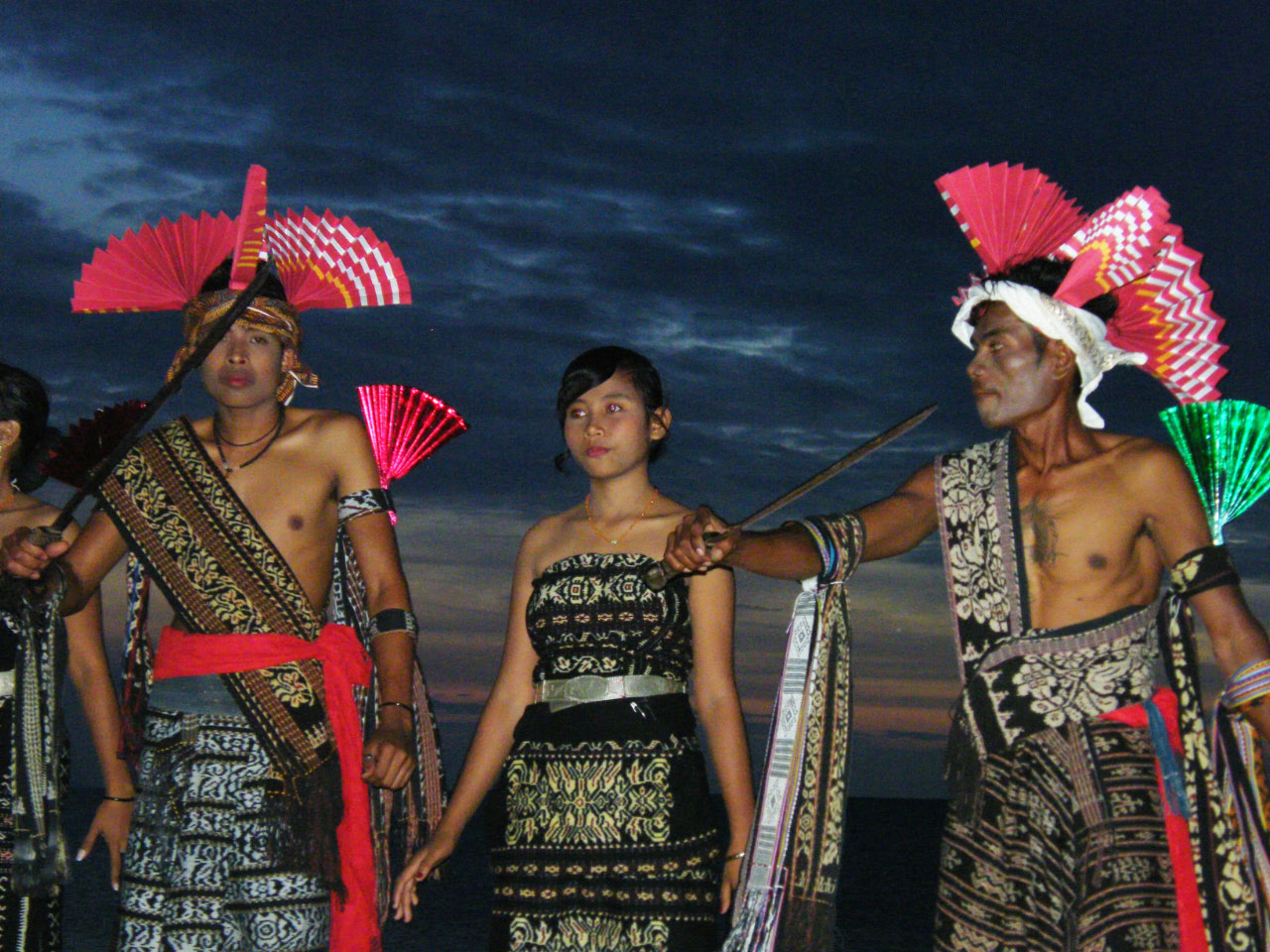 Danseurs de Savu (petites îles de la Sonde orientale)
